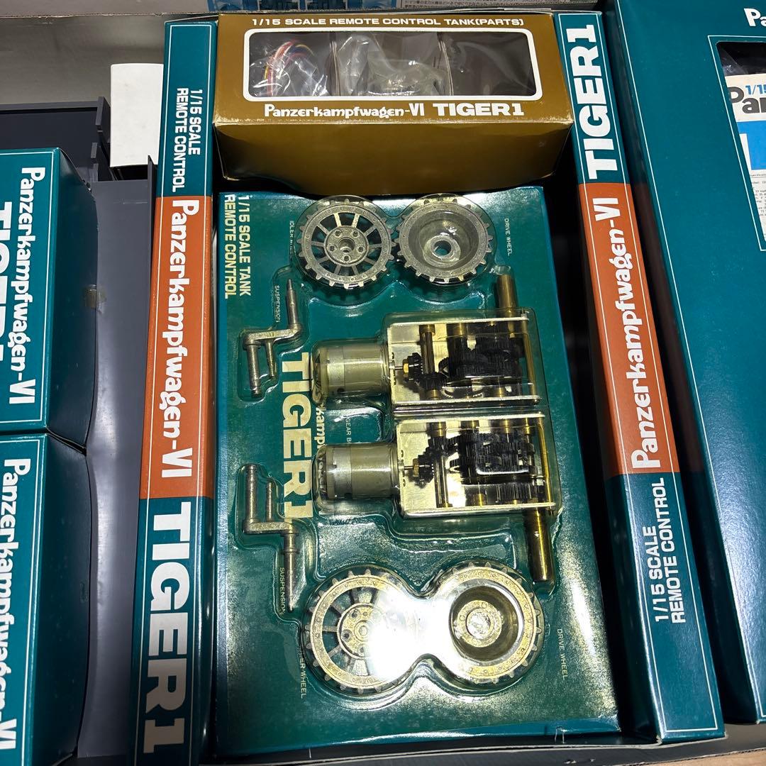 BANDAI 1/15 ドイツ6号重戦車タイガー1 リモコン