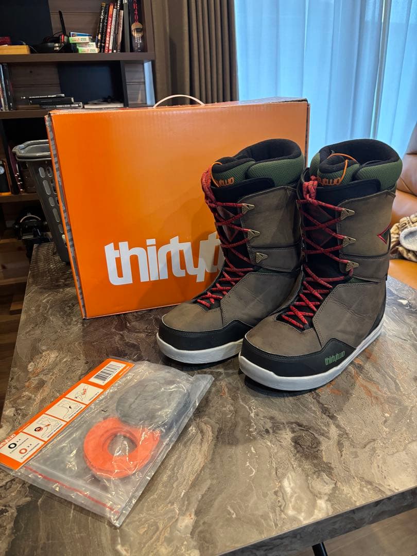 サーティーツー　Lashed Bradshaw ブーツ 28.5cm