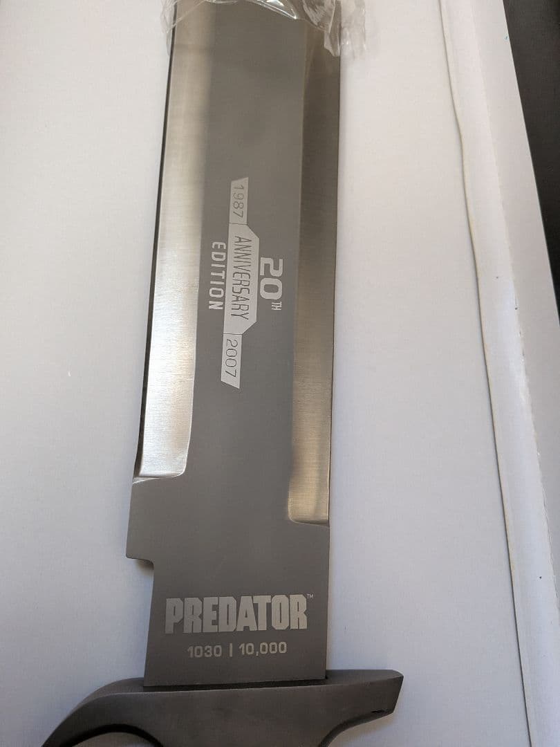 PREDATOR 20インチ アニバーサリーナイフ