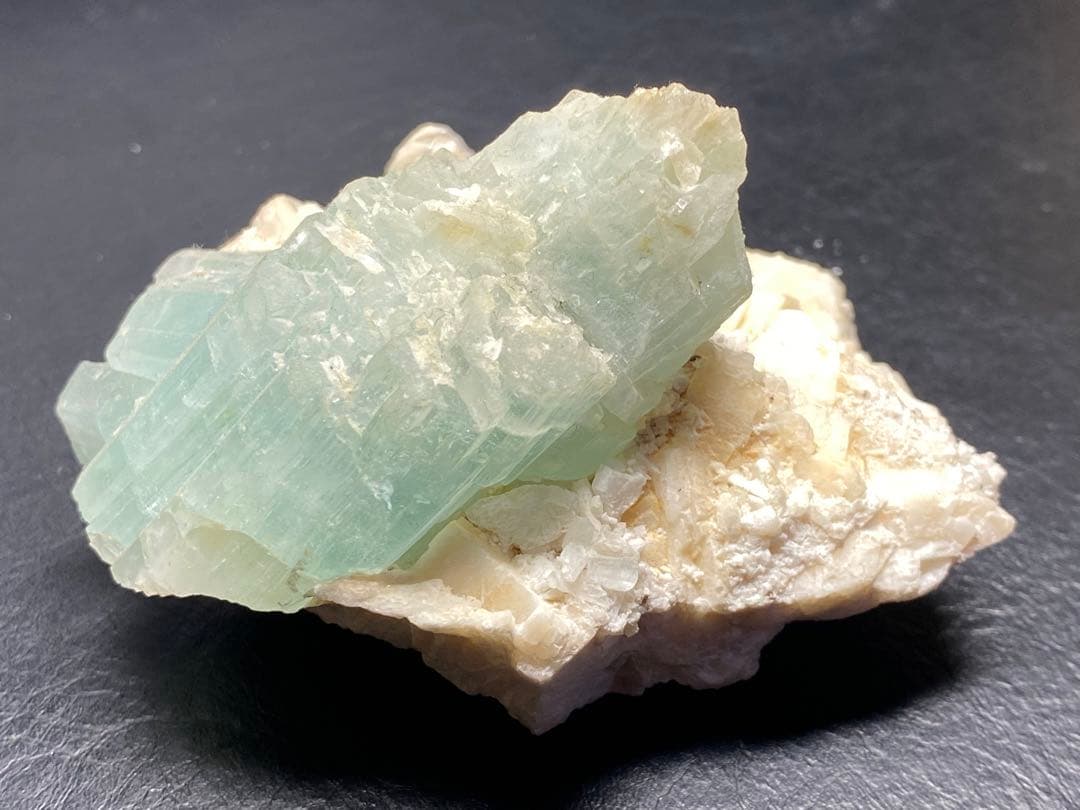 アクアマリン　261g