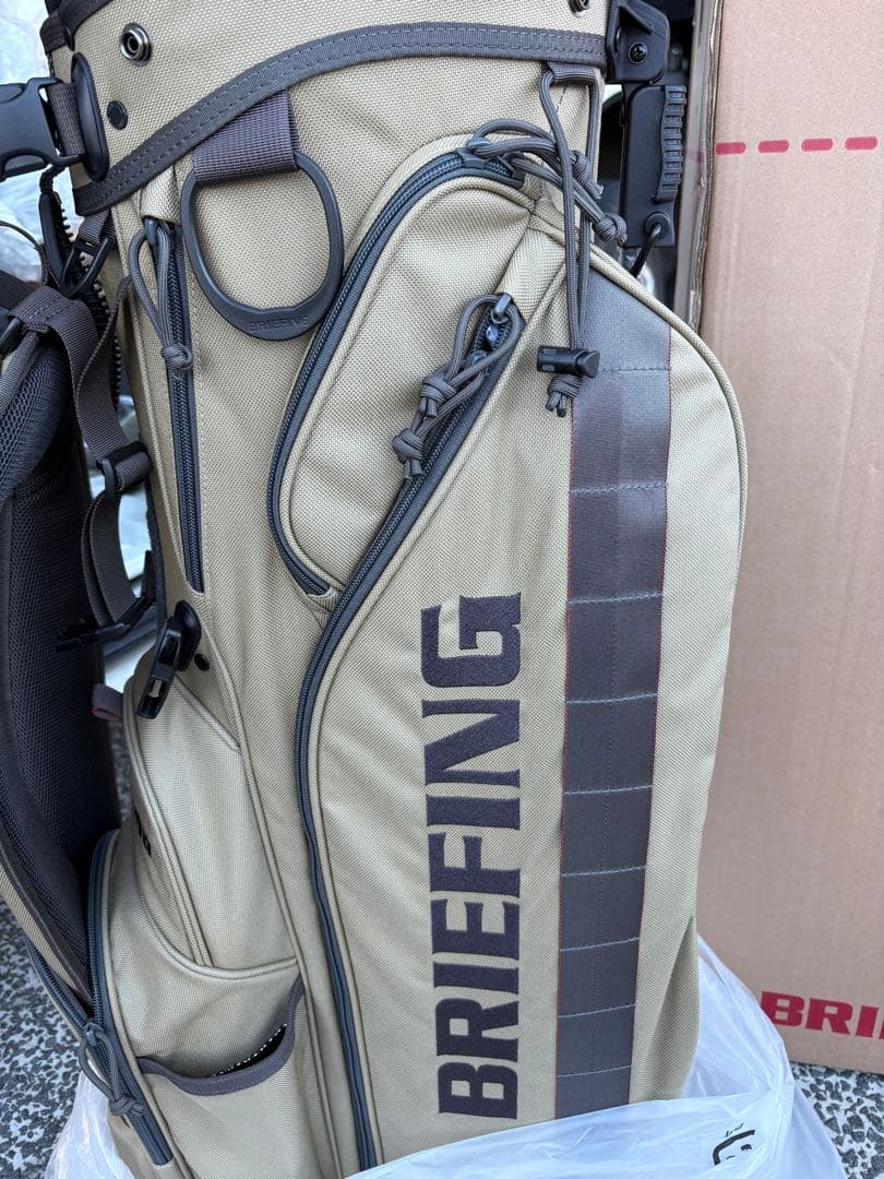 ブリーフィング ゴルフ キャディバッグ スタンドBRG253D03 ベージュ