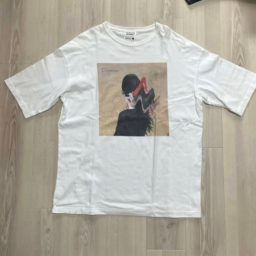 キタニタツヤ cinnamon Tシャツ