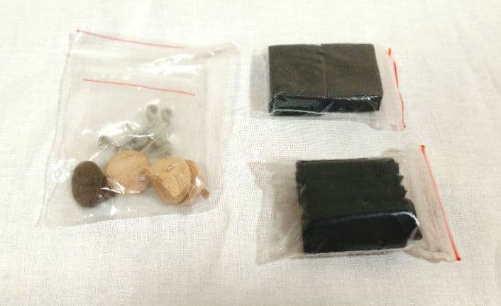 二胡　敦煌牌　ケース付き　セット一式　中古品