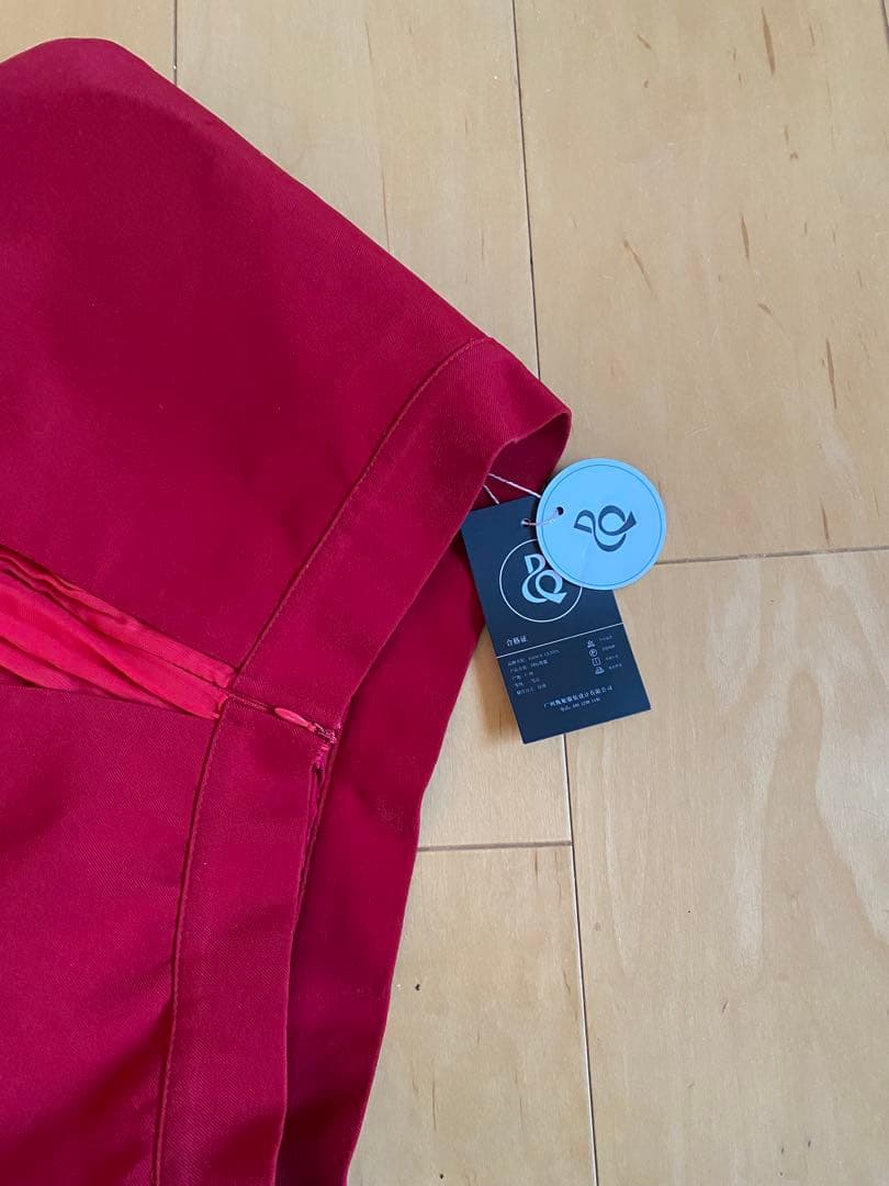 セール❤️新品　社交ダンス　スカート dancequeen 赤