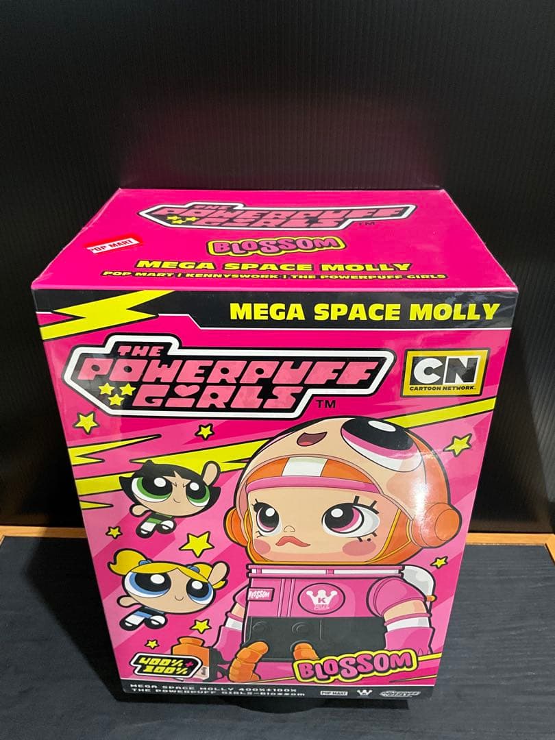 パワパフガールズ POPMART メガコレクション MEGASPACEMOLLY