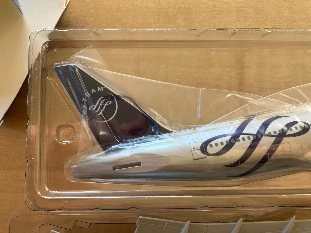 スカイチーム　飛行機模型　B777-200LR　1/200　　　　つ