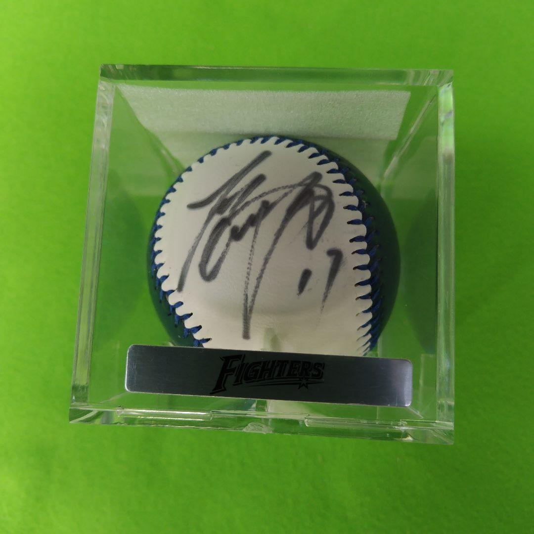 レア限定品、大谷翔平選手の直筆サインボールケース付です