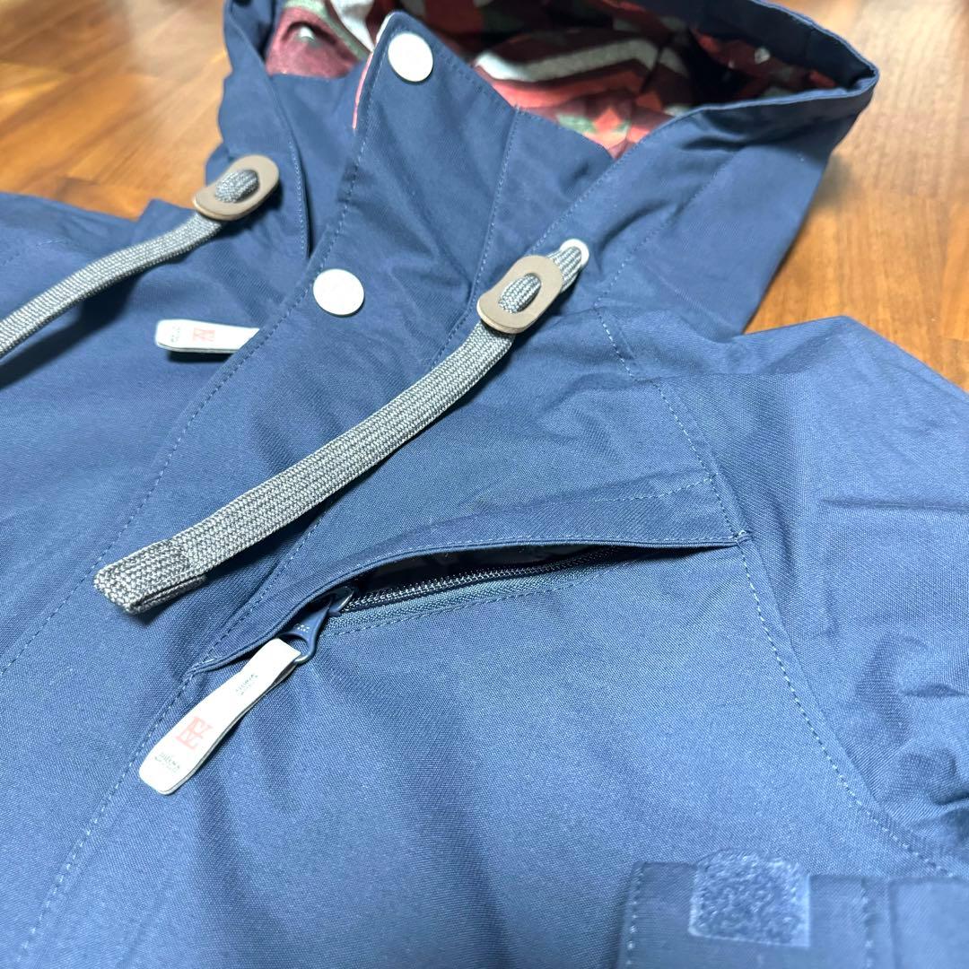 ＊即日発送＊　エスティボ　ESTIVO　スノーボードウェア上下セット　女性用　S