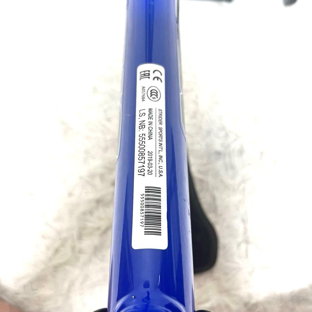美品 STRIDER SPORTS ストライダー スポーツ 12インチ 青