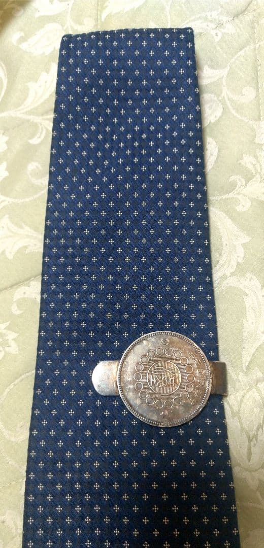 四川軍政府銀貨　ネクタイピン