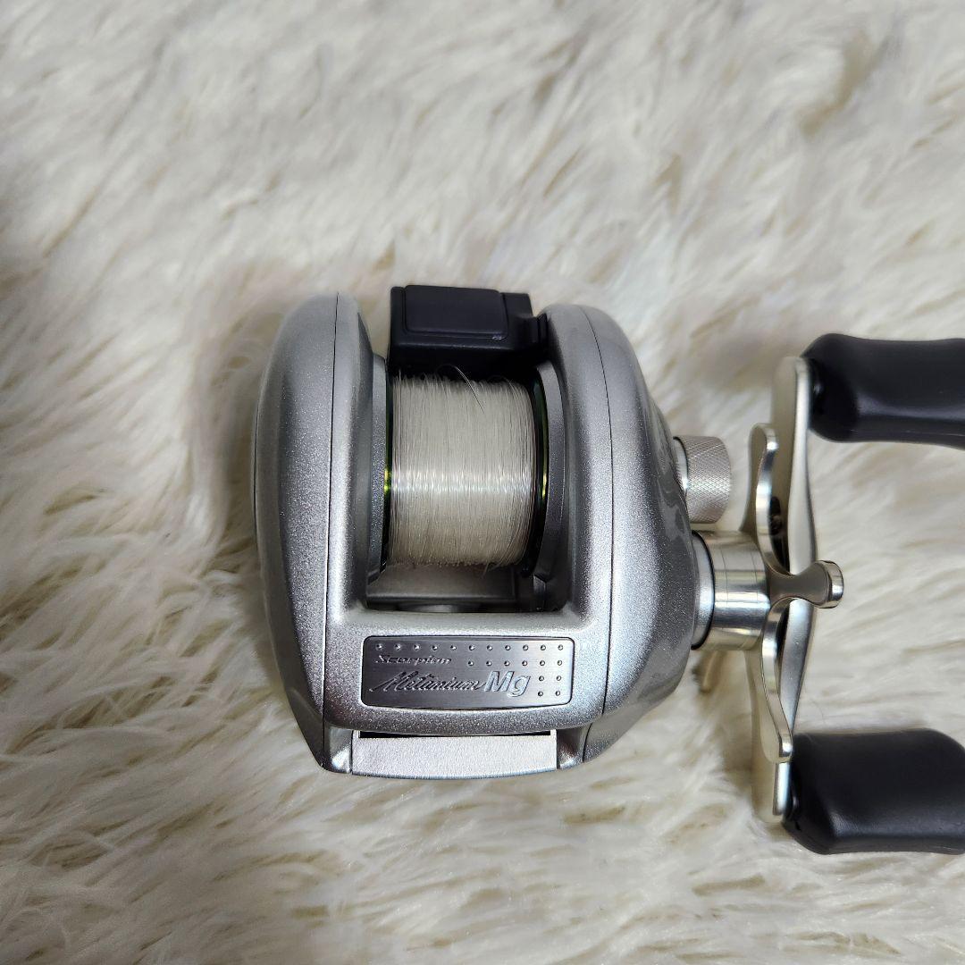 【ほぼ新品】シマノ スコーピオン メタニウムMg 左巻き 00