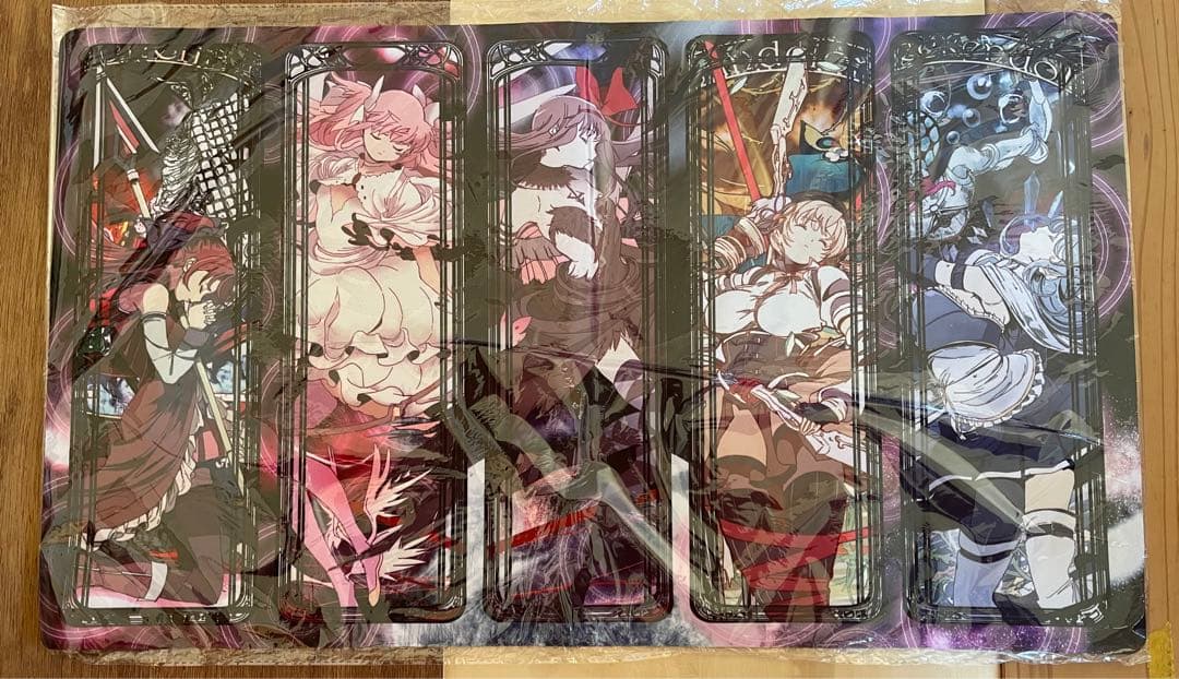 天秤を揺らす女 魔法少女まどか☆マギカ プレイマット