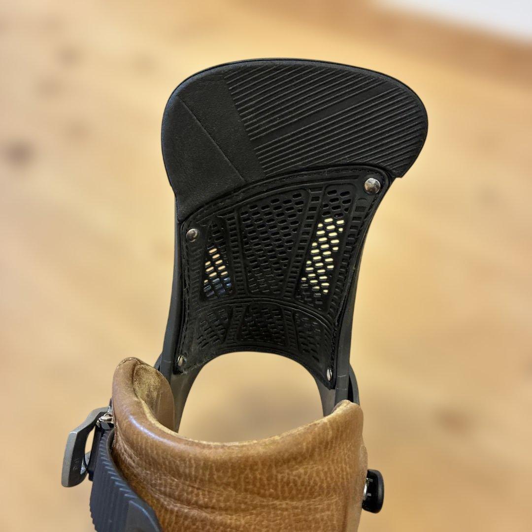 Burton MALAVITA LEATHER Sサイズ　マラビータレザー