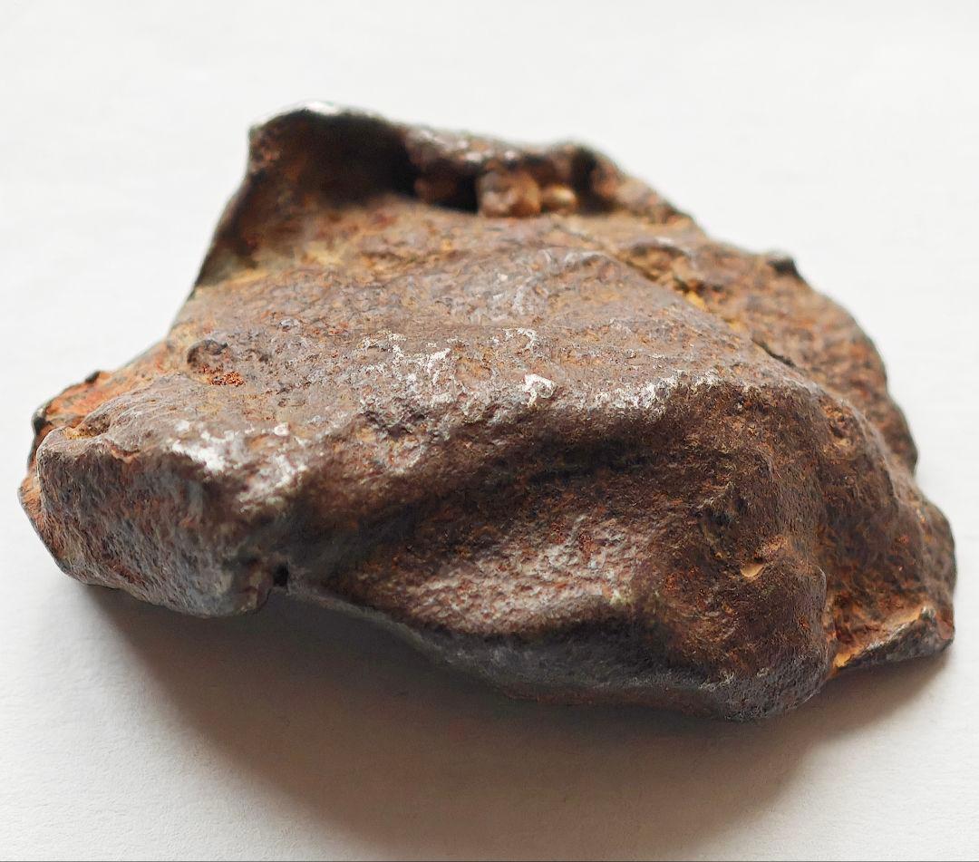 Gebel Kamil 隕石 45.0g 完全な標本