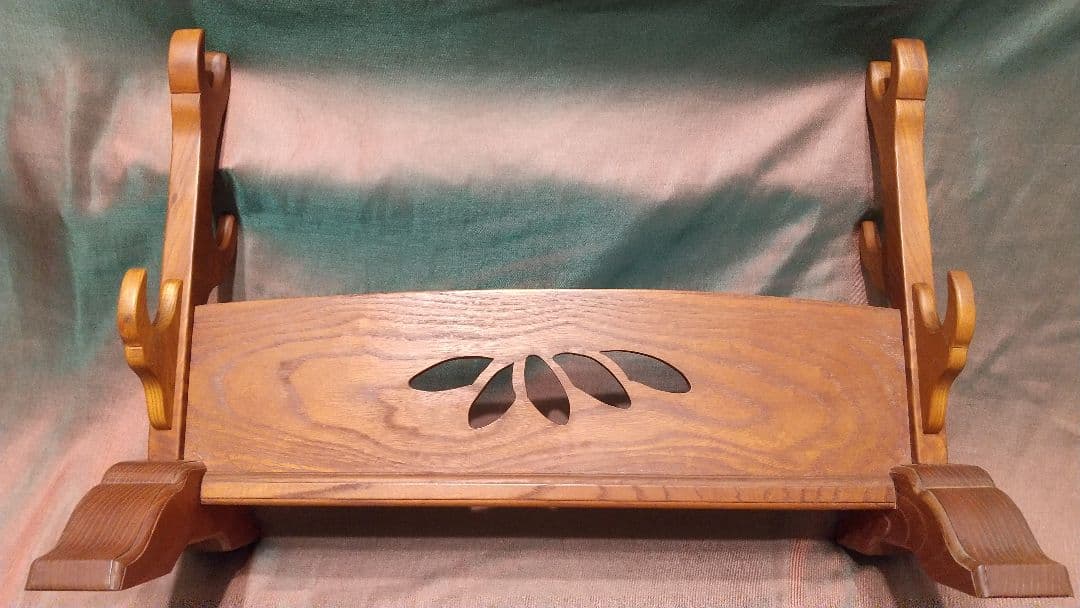 【木目三本掛け】刀掛け 三本掛け 刀台 刀置き 刀台座 スタンド 家紋 日本刀