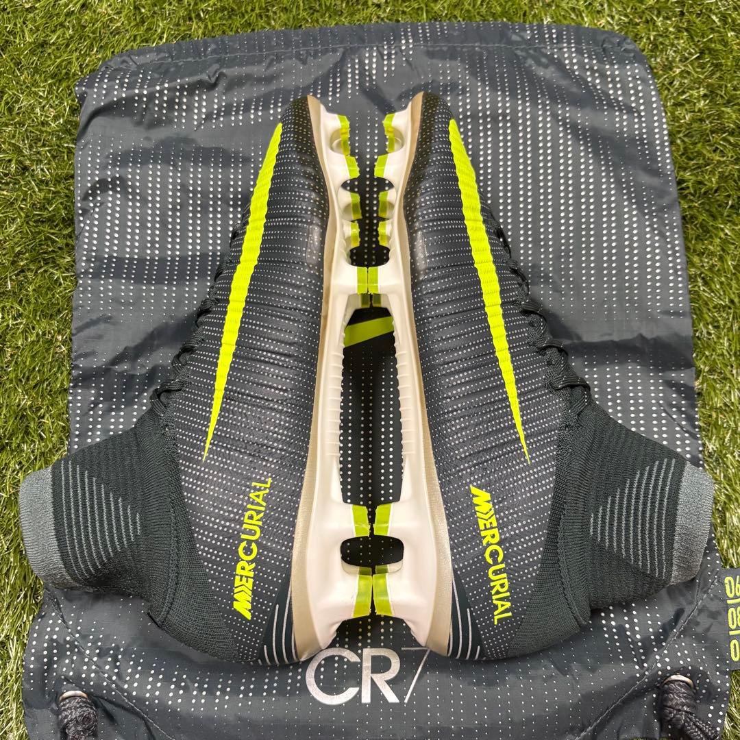 NIKE Mercurial Superfly Ⅴ CR7 FG 27cm