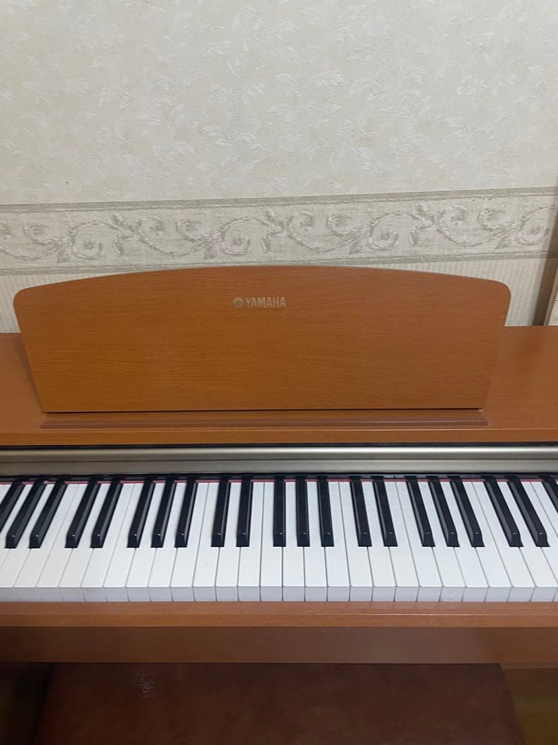 【直接引き取り限定】YAMAHA 電子ピアノ YDP-151C 椅子付き