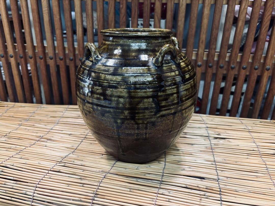 投売りの半額にしました。 超珍品 島田の 志戸呂焼き( 祖母焼 )希少陶器の壺