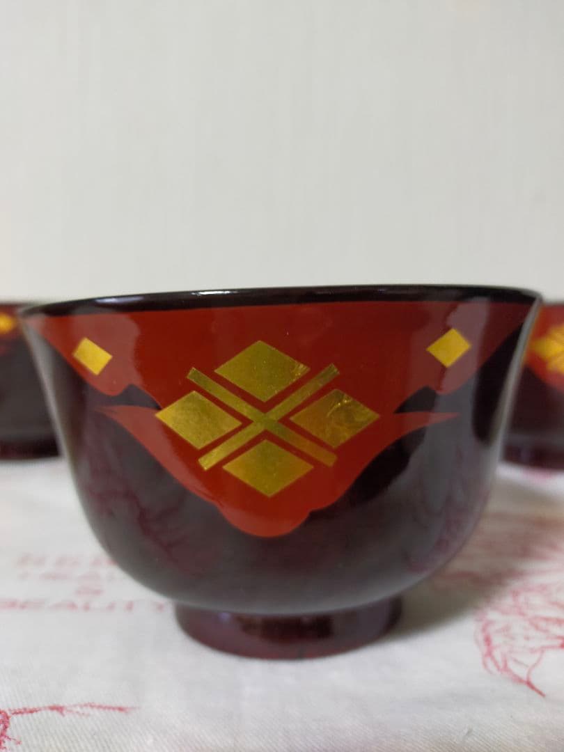 秀衡塗　羽反椀　ゆり型椀