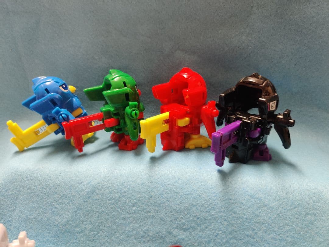 懐かしいビーダマン8体セット