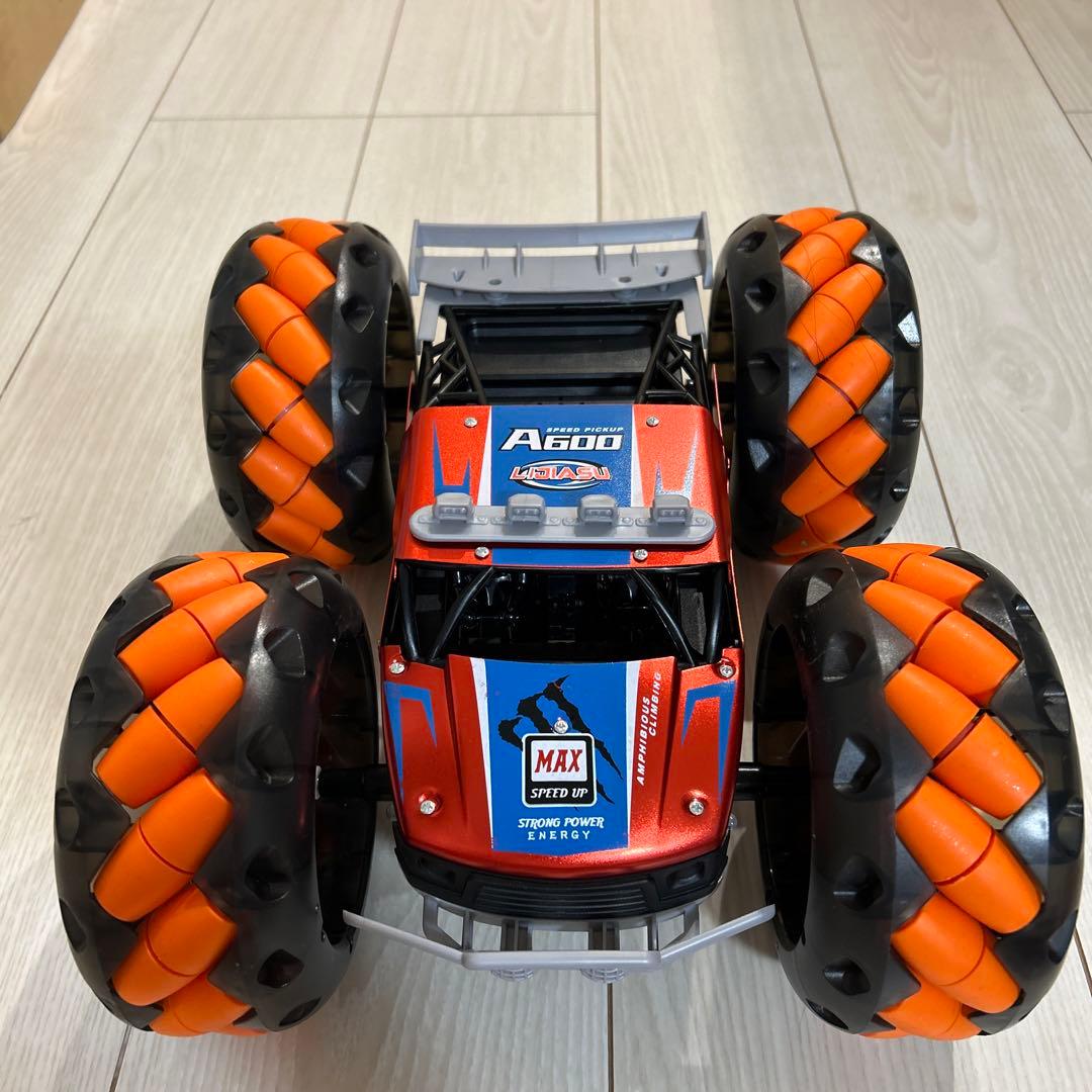 ラジコンカー リモコンカー オフロード おもちゃ 車　フリップRcトラック