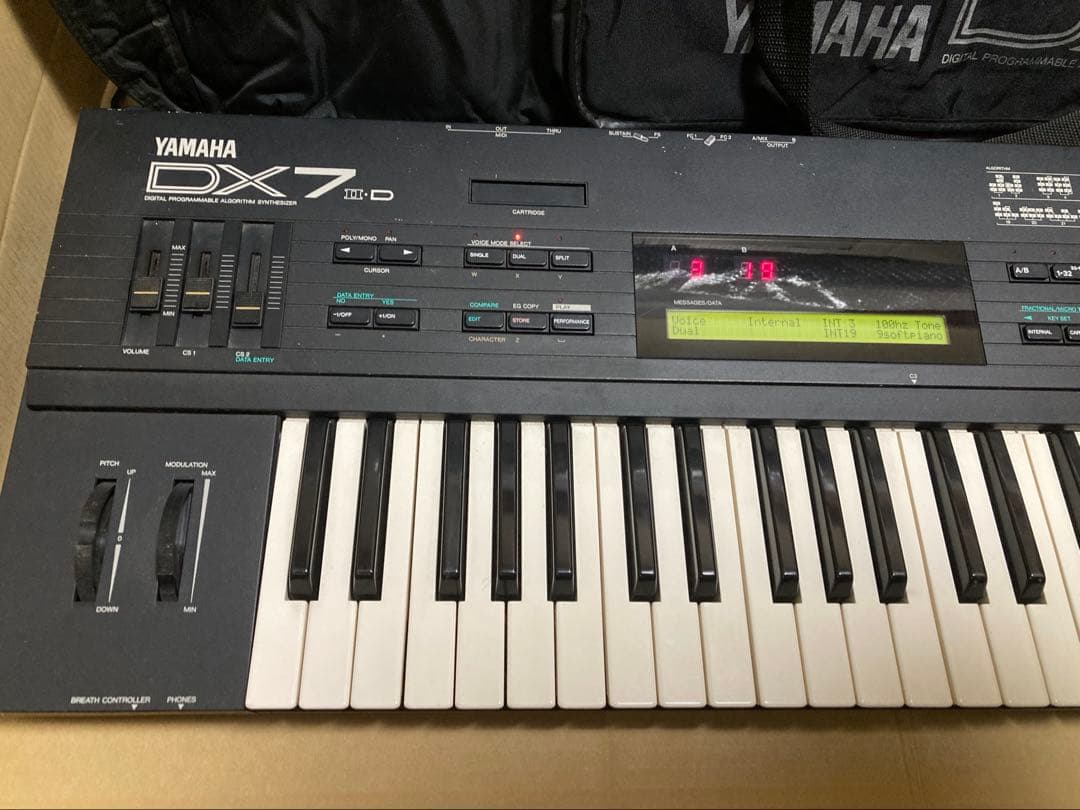 YAMAHA DX7Ⅱ-D シンセサイザー キーボード ヤマハ 0712