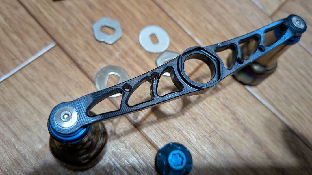 リブレ LIVRE クランク crank 100 シマノ用 カスタムハンドル