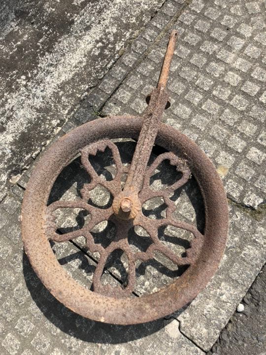 昭和レトロ・大正レトロ・アンティーク・井戸の滑車・インテリア・映画撮影・古民家