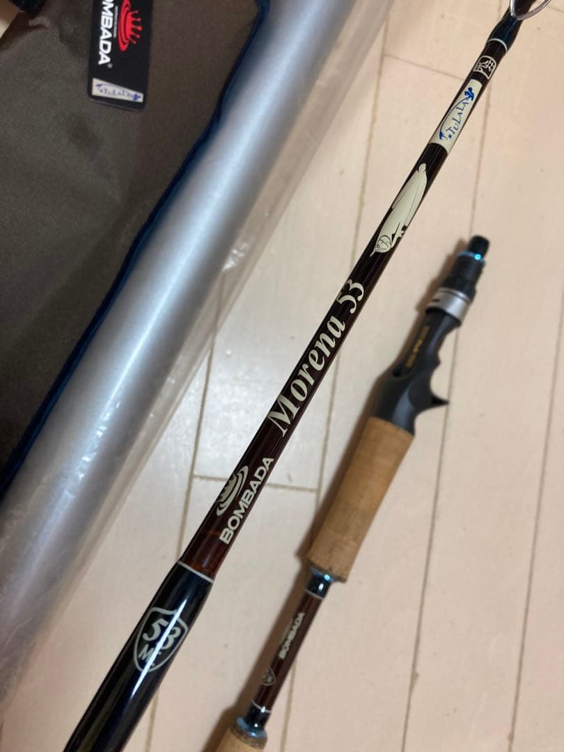 ツララ ボンバダアグア モレーナ53