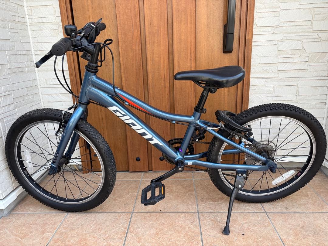 【鍵・ドリンクホルダー付】GIANT XTC JR 2O LITE