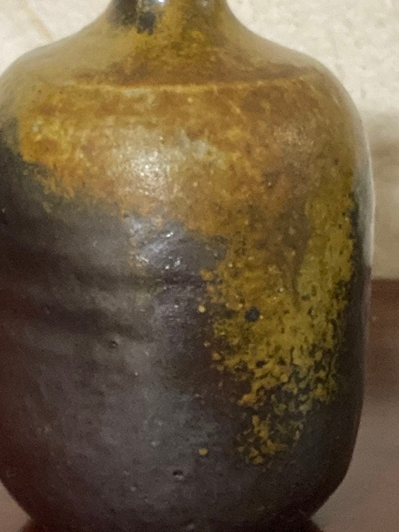 末田　恵［師：安倍安人] 伊部徳利（備前）