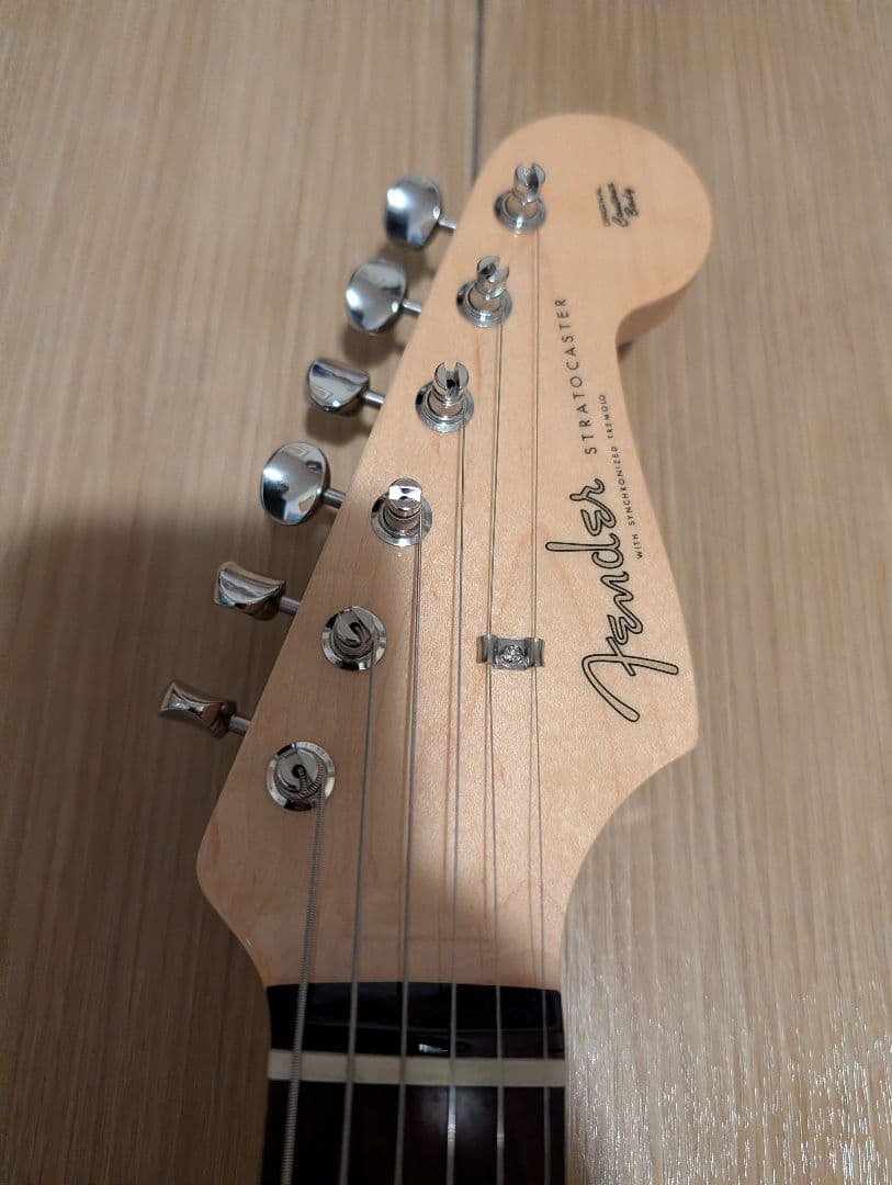 Fender Japan Heritage 60s ストラト定価233,200円