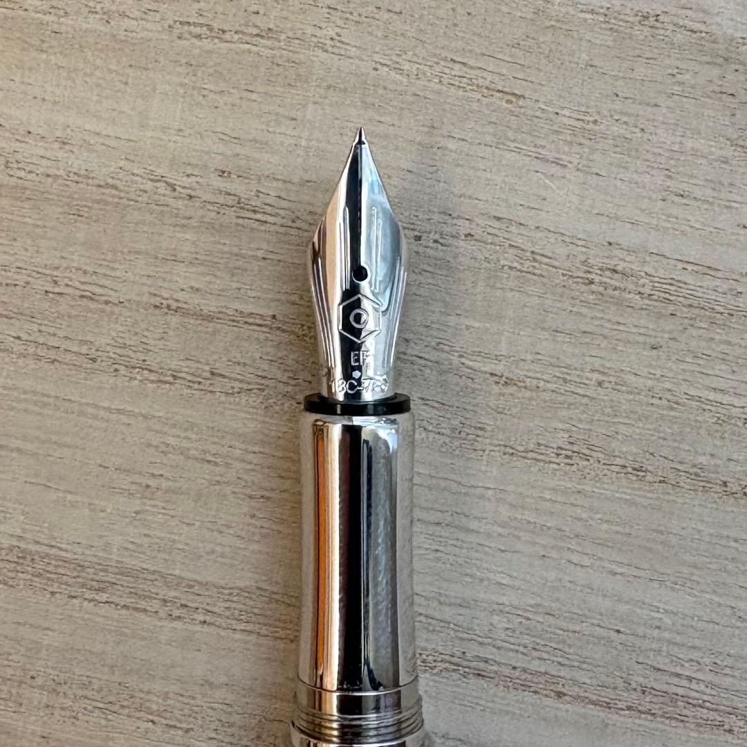 カランダッシュ バリアス アイバンホー 万年筆 字幅 EF