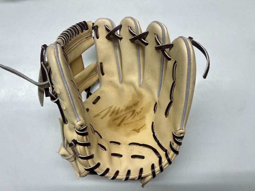 ミズノプロ　内野硬式グローブ