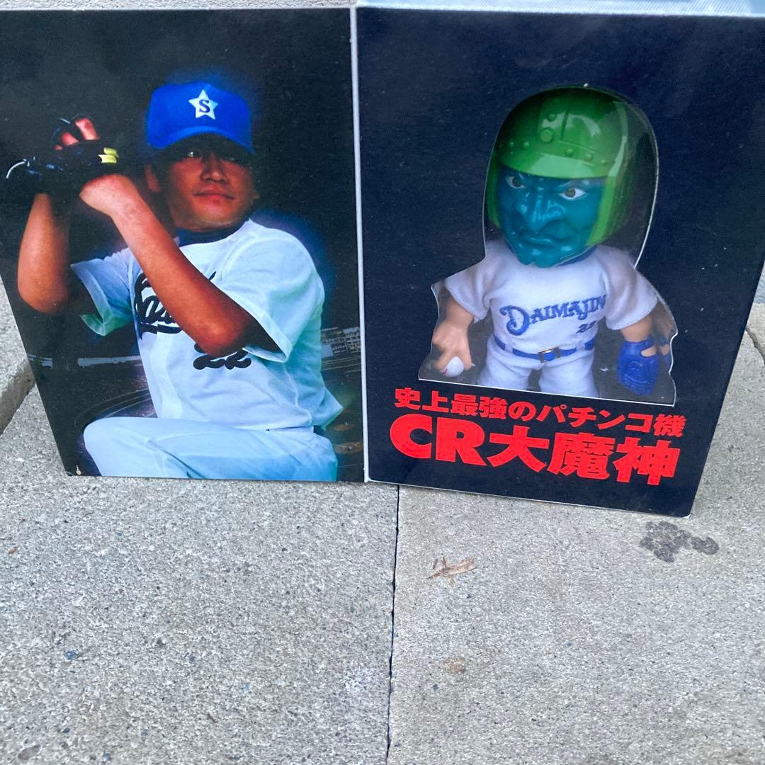 古いCR大魔神人形