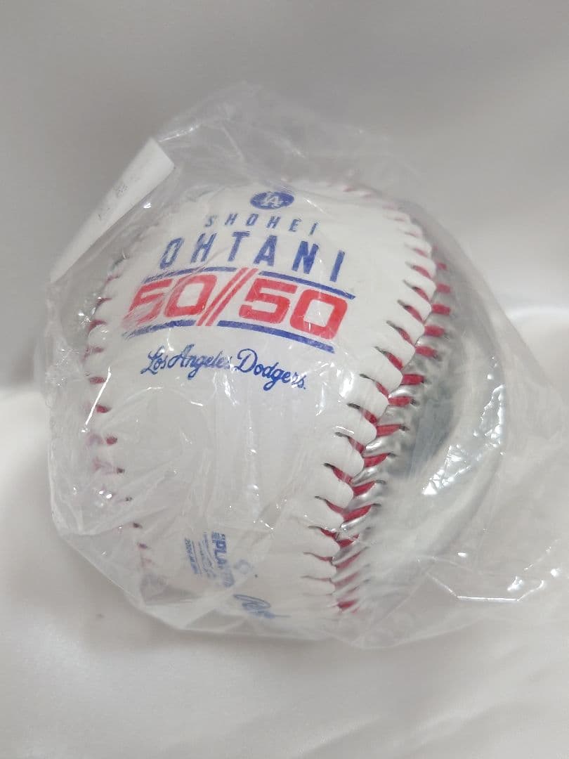 残り１点【新品未開封】大谷翔平 50/50 記念ボール 17