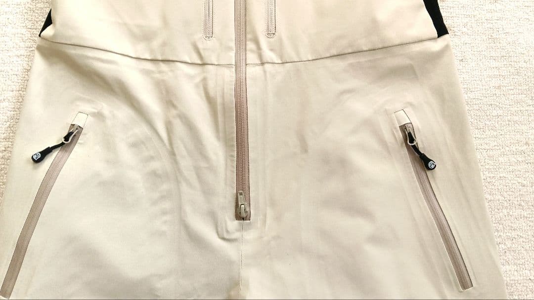 美品 unfudge アンファッジ PEEP BIB PANTS ベージュ