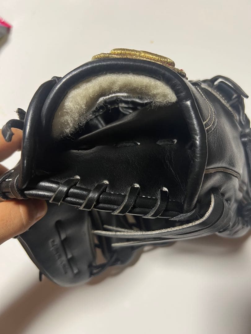 ウィルソン　硬式　グローブ　投手用