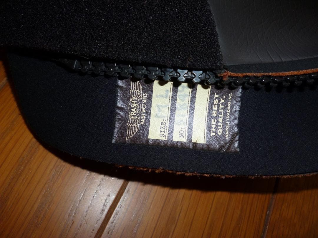 ウエットスーツ「RASH（ラッシュ）」セミドライ！ML 送料込み