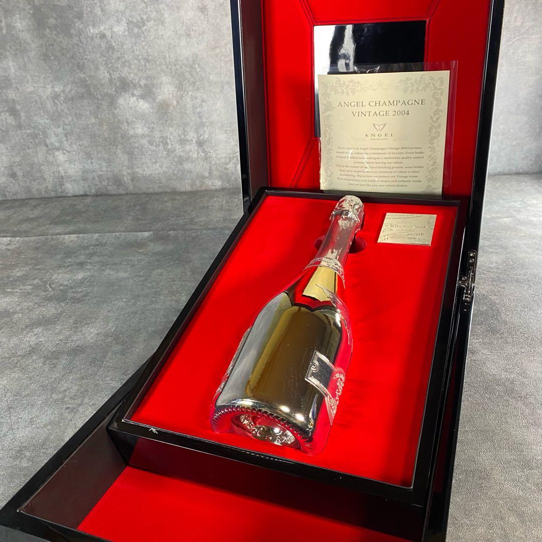 エンジェル シャンパン プラチナ　ヴィンテージ　2004 ケース付き　596