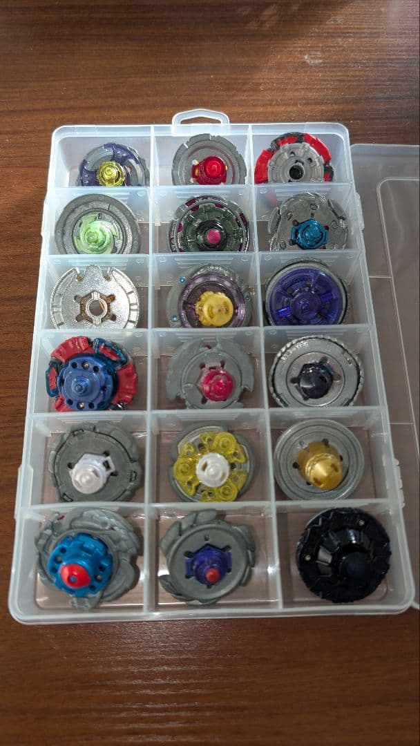 【国内正規品】メタルファイトベイブレード 16個セット