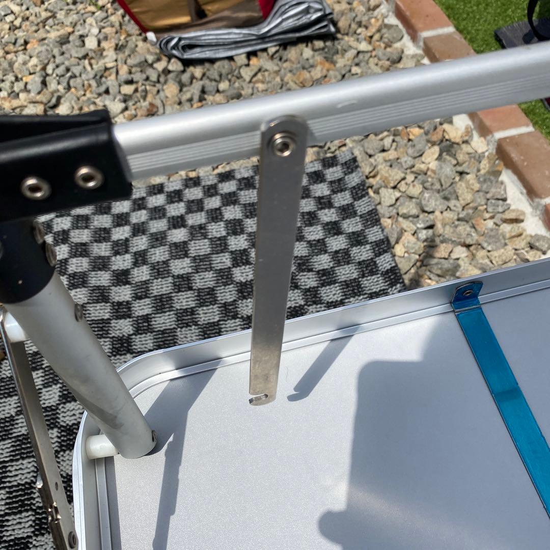 Coleman バーベキューテーブル