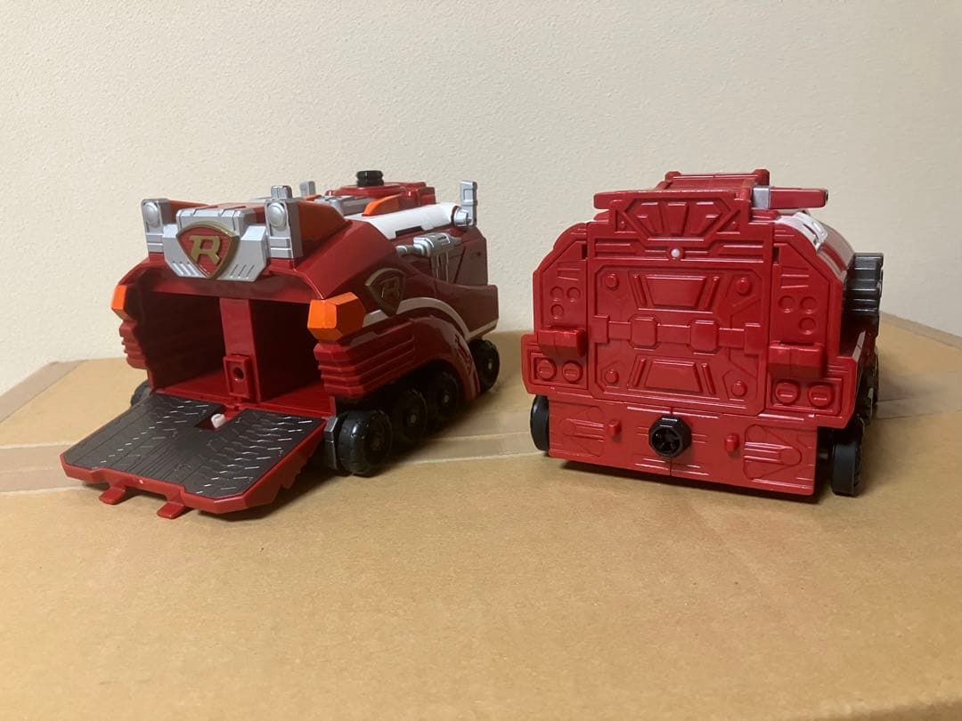 DXレスキューストライカー &レスキューコマンダーセット　タカラトミーおまけ付き