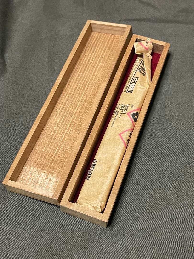 二代目 千代鶴貞秀　小烏丸小刀