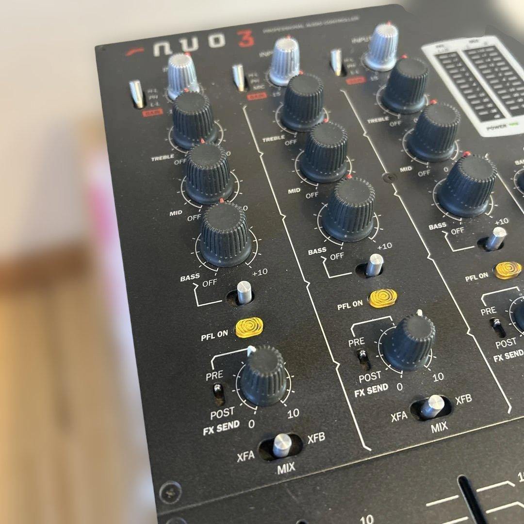 ECLER NUO3 DJミキサー