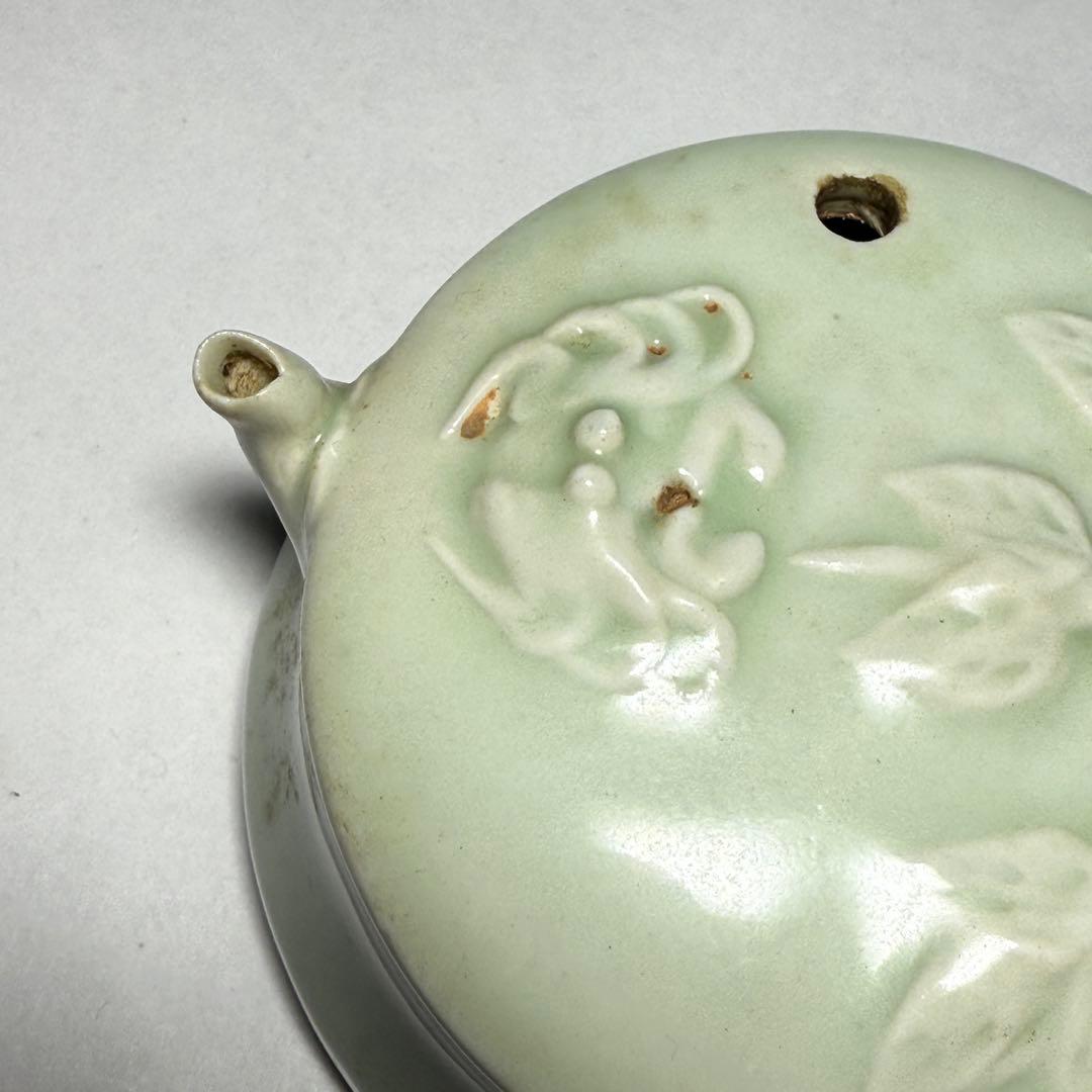 ◆李朝 白磁浮彫水滴 蟹紋 書道具 古玩 文房四宝 朝鮮古陶磁 朝鮮美術◆