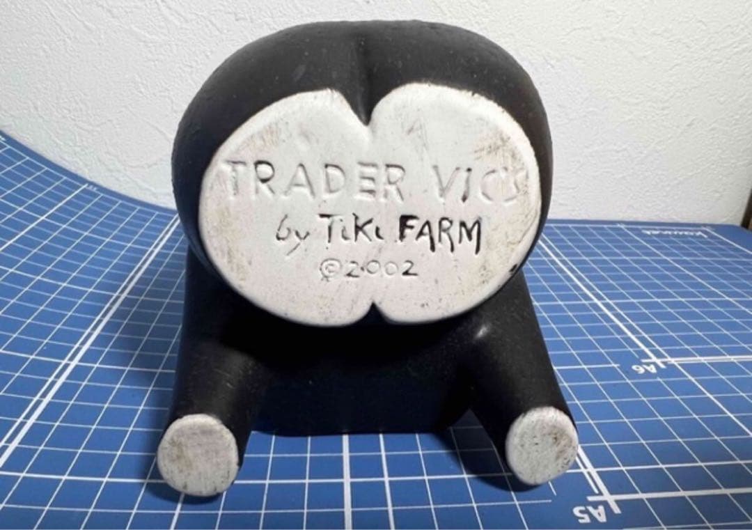 Trader Vic's Tiki Farmマグ2002