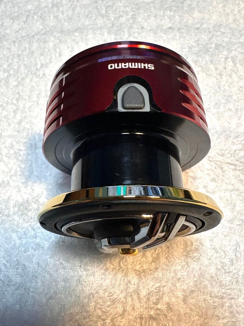 値下げ【新品】25BBXハイパーフォースC3000Dハイレスポンススプール