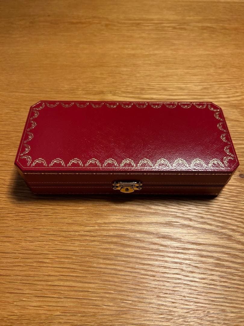 カルティエ ディアボロ ボールペン ブラック/シルバー