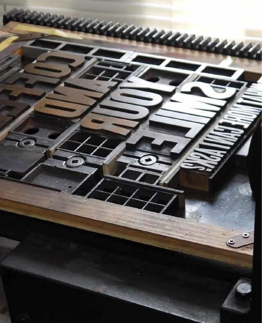 チェンソーマン デンジ100枚限定　活版印刷ポスター額縁入りシリアルナンバー入り